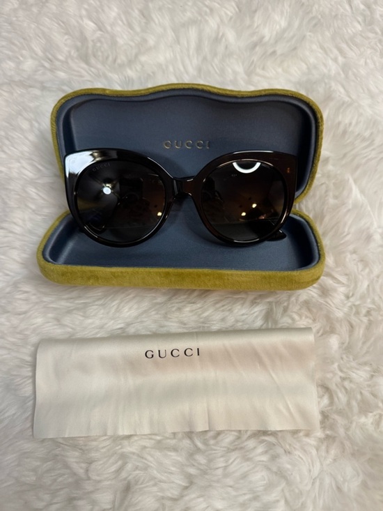 Gucci Dark Brown Cat Eye Sunglasses main image 15